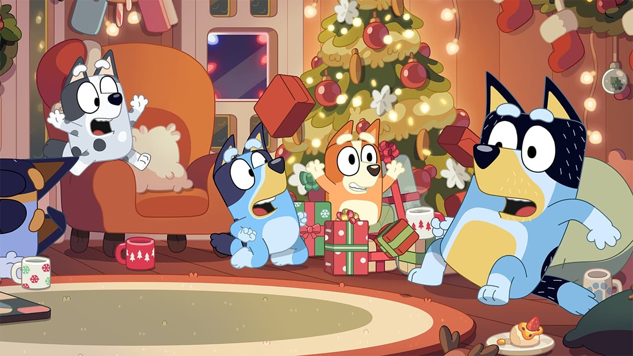 Still from Bluey episode Verandah Santa