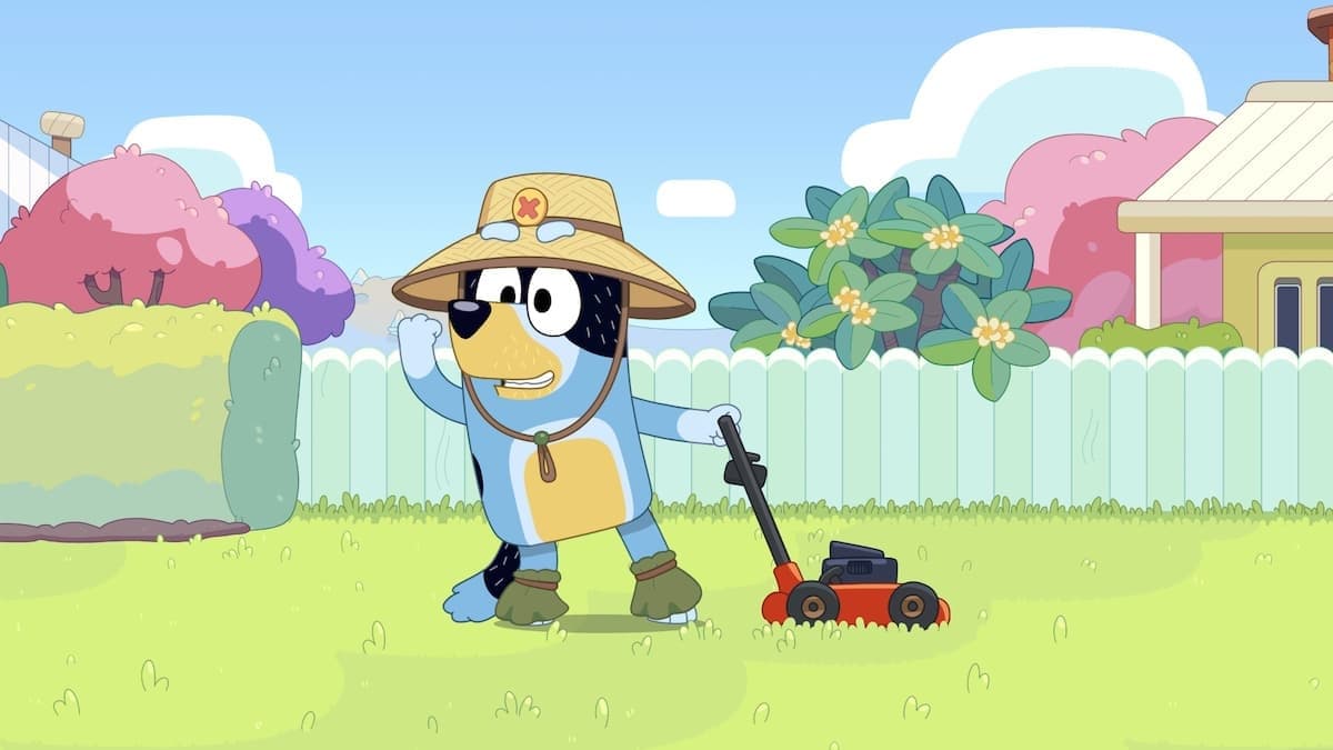 Still from Bluey episode Bonus Bits - Mower